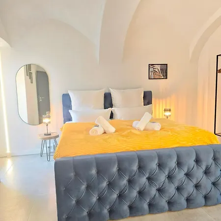 Design I Gewoelbe I Sanierter Pferdestall I Europapark I Boxspring I Terrasse I Parkplatz * 키펜하임