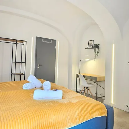 Design I Gewoelbe I Sanierter Pferdestall I Europapark I Boxspring I Nespresso I Terrasse I Parkplatz Apartmán Kippenheim